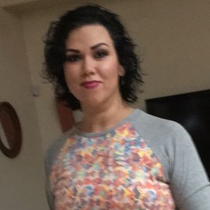 Meet your Posher, Iliana